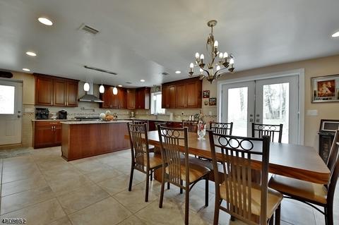 17 Tulip Ter, Wayne, NJ 07470 photo 20