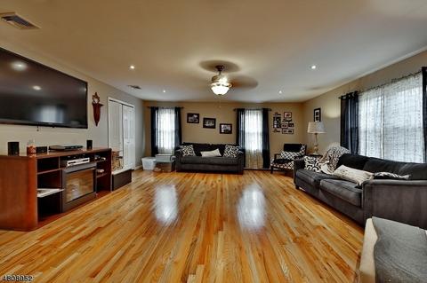 17 Tulip Ter, Wayne, NJ 07470 photo 10