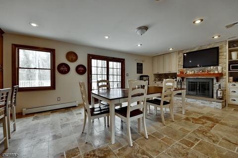 17 Tulip Ter, Wayne, NJ 07470 photo 9