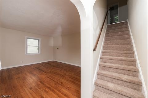 143 Westervelt Ave, North Plainfield, NJ 07060 photo 4