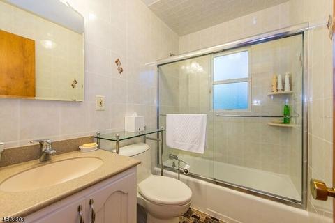 28 Cedar Pl, Wayne, NJ 07470 photo 13