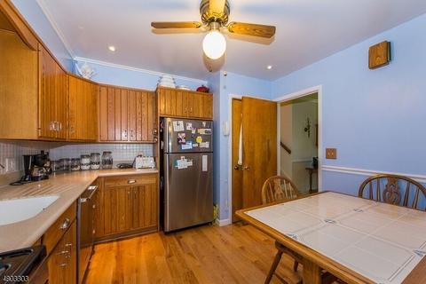 28 Cedar Pl, Wayne, NJ 07470 photo 7