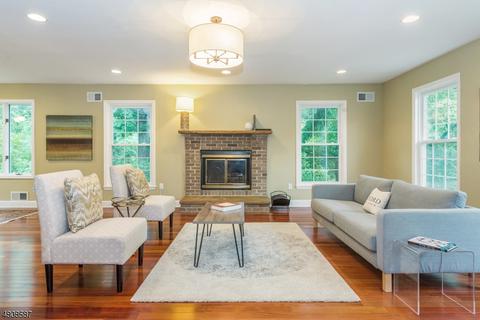 145 Pershing Ave, Nutley, NJ 07110 photo 4