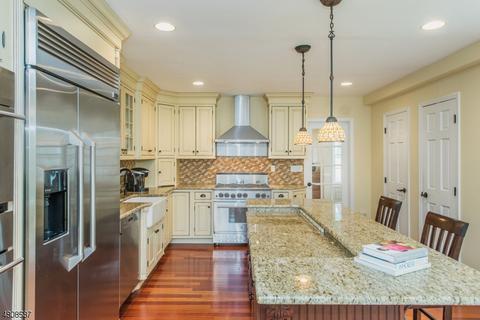 145 Pershing Ave, Nutley, NJ 07110 photo 8