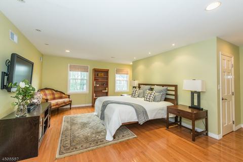 145 Pershing Ave, Nutley, NJ 07110 photo 15