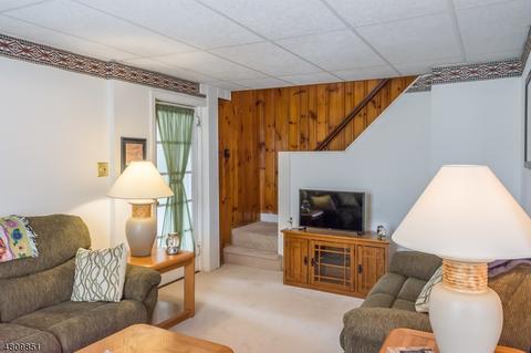 123 Monroe St, Haskell, NJ 07420 photo 6