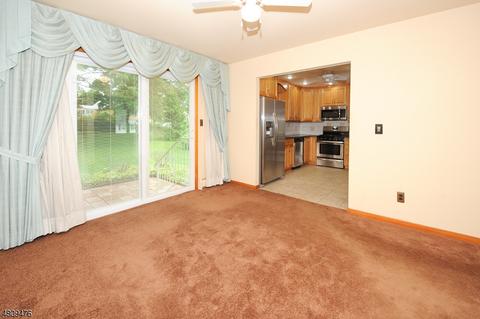 83 Farmingdale Rd, Wayne, NJ 07470 photo 7