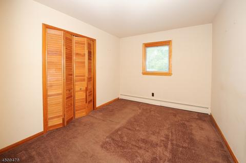 83 Farmingdale Rd, Wayne, NJ 07470 photo 9
