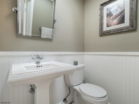 526 Upper Mountain Ave, Montclair, NJ 07043 photo 12