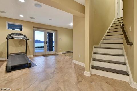 152 Pines Lake Dr, Wayne, NJ 07470 photo 23