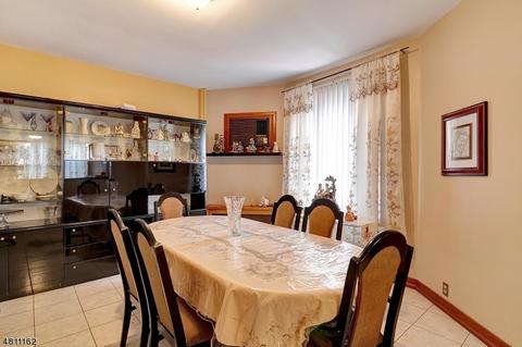 147 Berkeley Ave, Bloomfield, NJ 07003 photo 8