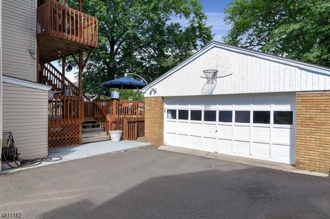 147 Berkeley Ave, Bloomfield, NJ 07003 photo 3