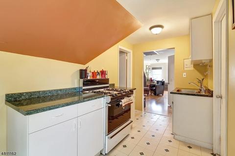 147 Berkeley Ave, Bloomfield, NJ 07003 photo 14
