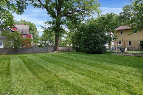 147 Berkeley Ave, Bloomfield, NJ 07003 photo 19