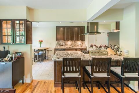 52 Brook St, Berkeley Heights, NJ 07922 photo 8