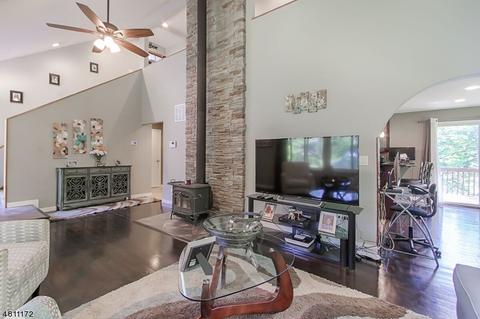 31 Risley Rd, West Milford Twp., NJ 07421 photo 5