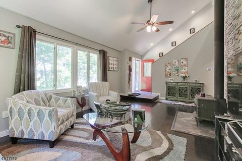 31 Risley Rd, West Milford Twp., NJ 07421 photo 2