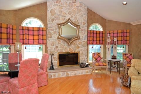 38 Cider Hl, Upper Saddle River, NJ 07458 photo 5