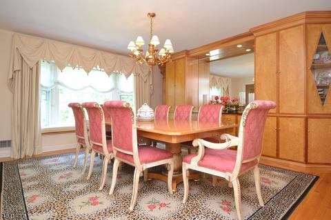 38 Cider Hl, Upper Saddle River, NJ 07458 photo 8