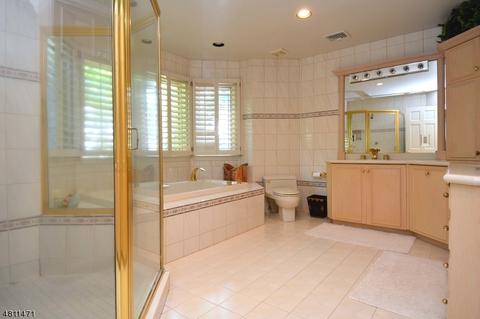 38 Cider Hl, Upper Saddle River, NJ 07458 photo 15