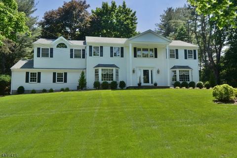38 Cider Hl, Upper Saddle River, NJ 07458 photo 1
