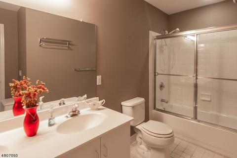 125 Rock Rd, Wayne, NJ 07470 photo 17