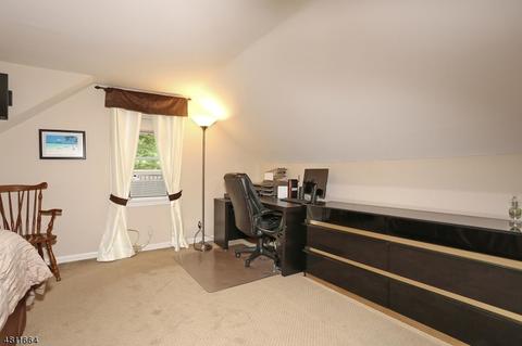 115 Ridgewood Ave, Paramus, NJ 07652 photo 14