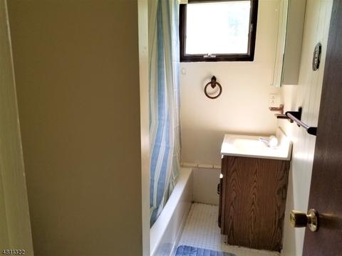 68 Mackenzie Rd, Hampton, NJ 08827 photo 13