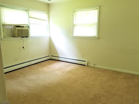 68 Mackenzie Rd, Hampton, NJ 08827 photo 9
