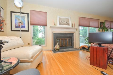 6 Coniston Ct, Wayne, NJ 07470 photo 7