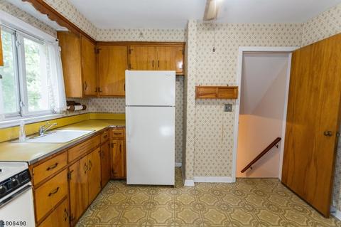 11 Gary Rd, Summit, NJ 07901 photo 12