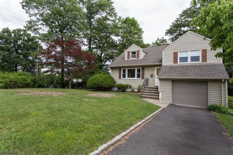 11 Gary Rd, Summit, NJ 07901 photo 2