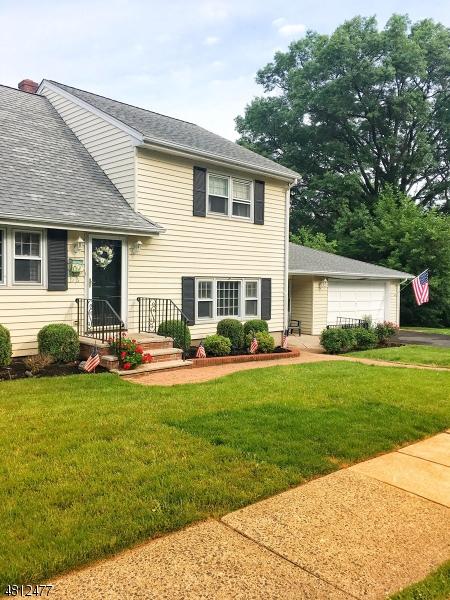 33 Valley Rd, Nutley, NJ 07110