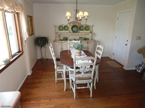 68 Cornell Dr, Clark, NJ 07066 photo 7