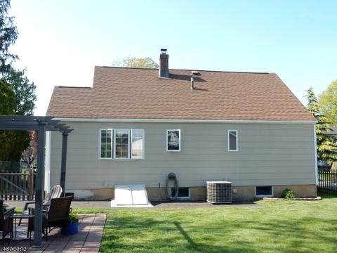 68 Cornell Dr, Clark, NJ 07066 photo 17