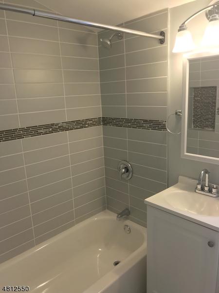 375 9th St, Fairview, NJ 07022 photo 8