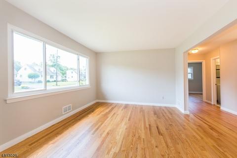 47 Hamilton Ave, Wayne, NJ 07470 photo 3