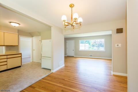 47 Hamilton Ave, Wayne, NJ 07470 photo 5