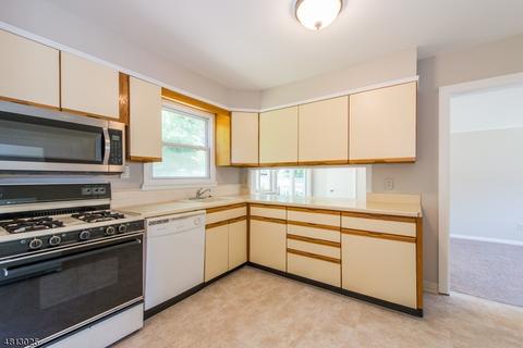 47 Hamilton Ave, Wayne, NJ 07470 photo 6