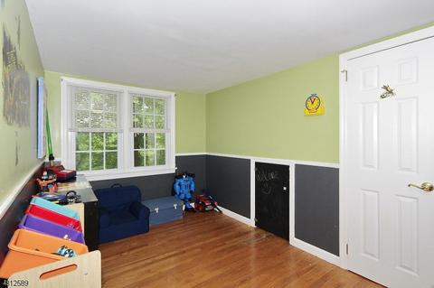 96 Johnston Drive Ext, North Plainfield, NJ 07060 photo 17