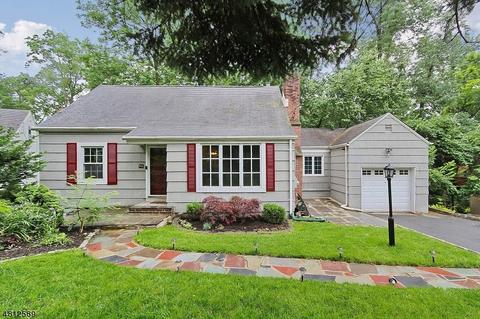 96 Johnston Drive Ext, North Plainfield, NJ 07060 photo 1