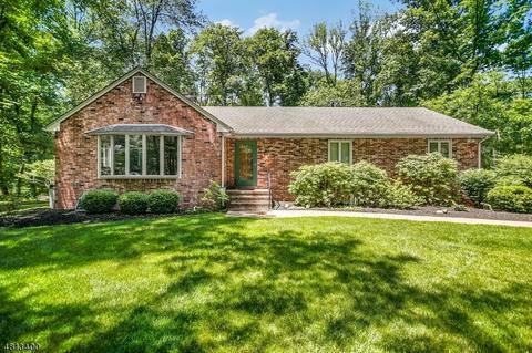32 Pin Oak Rd, Montgomery, NJ 08558 photo 1