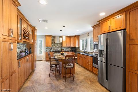 32 Pin Oak Rd, Montgomery, NJ 08558 photo 5