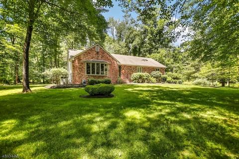 32 Pin Oak Rd, Montgomery, NJ 08558 photo 2