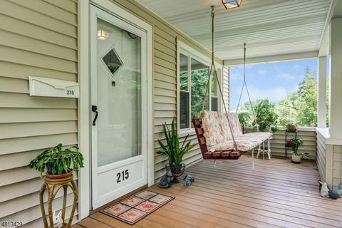 215 Summit Rd, Springfield, NJ 07081 photo 2
