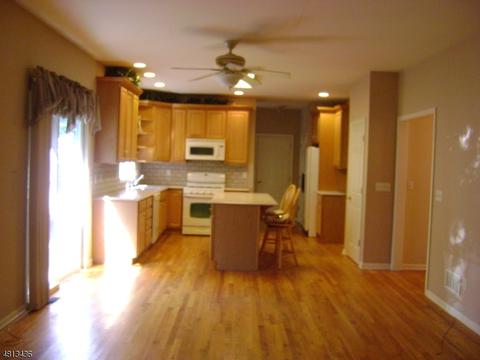 13 3rd St, Mount Olive Twp., NJ 07828 photo 4