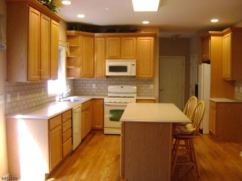 13 3rd St, Mount Olive Twp., NJ 07828 photo 2