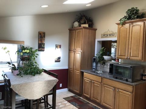 18 Wendt Ln, Wayne, NJ 07470 photo 11