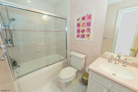 24 Verkade Dr, Wayne, NJ 07470 photo 16