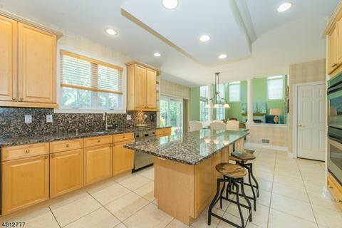 24 Verkade Dr, Wayne, NJ 07470 photo 5